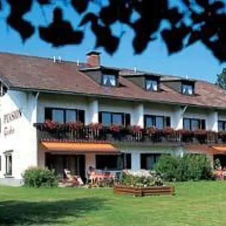 Guest house & Fewos Fuchs