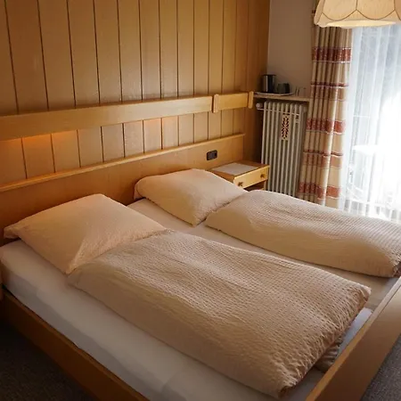 & Fewos Fuchs Guest house